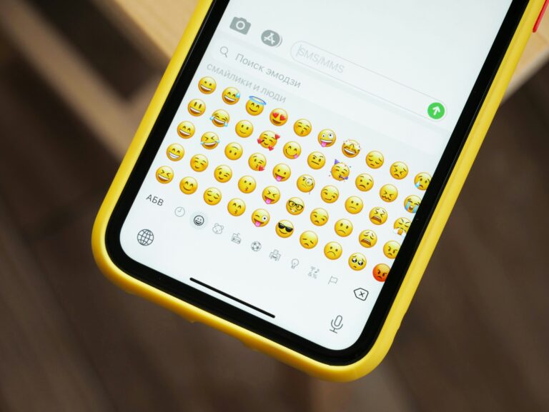 Instagram bio emoji ideas